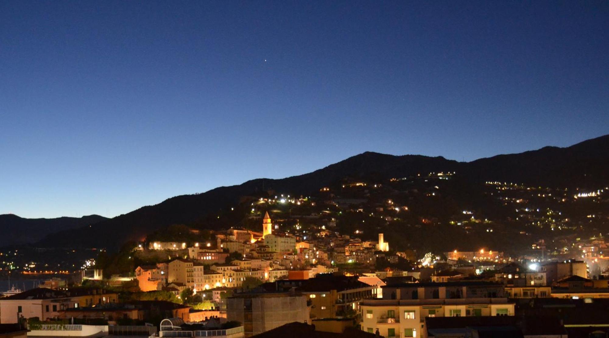 A Spasso Ventimiglia Ngoại thất bức ảnh